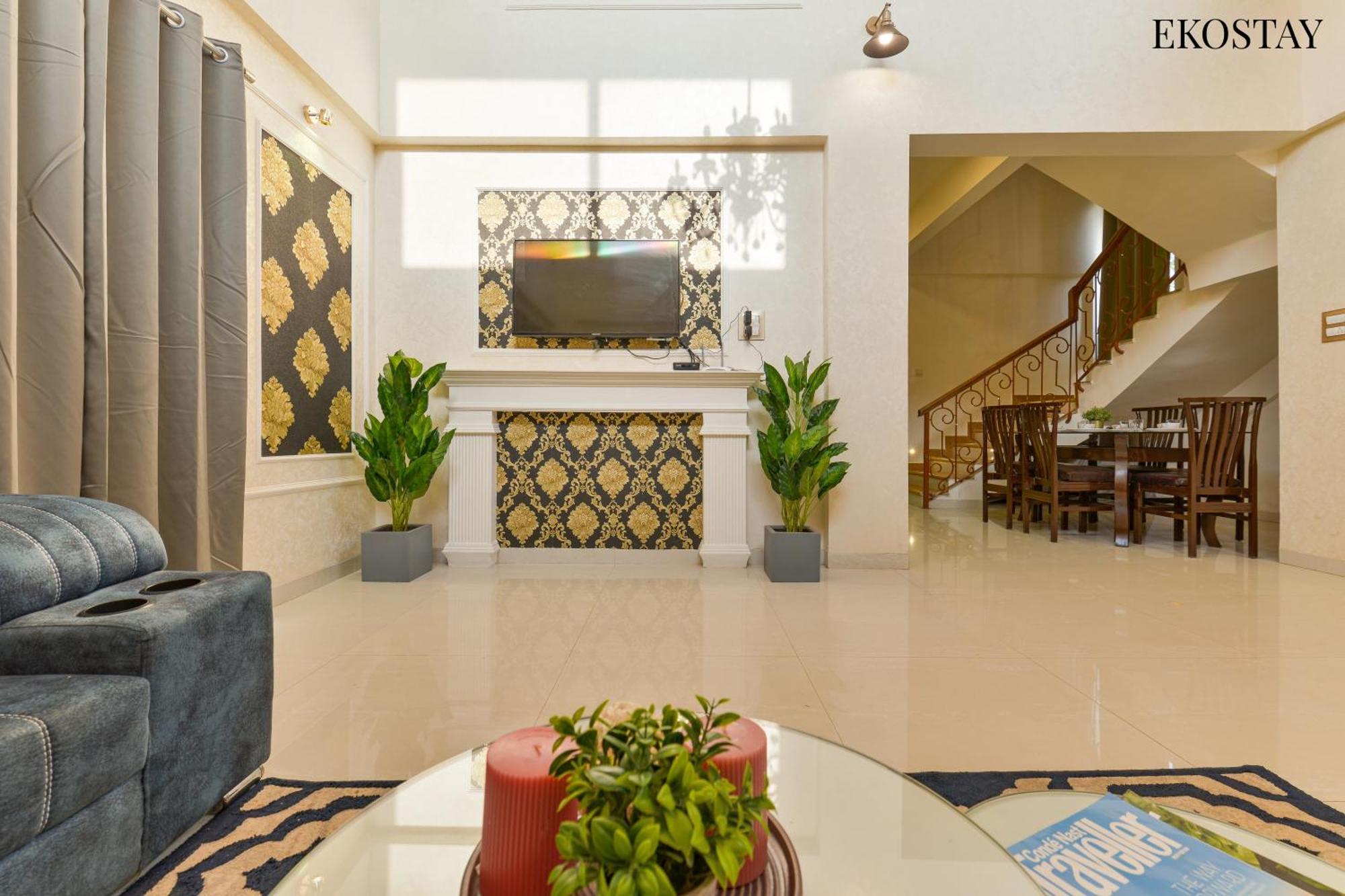 Eko Stay Gold - Gatsby Villa Lonavala Exteriör bild